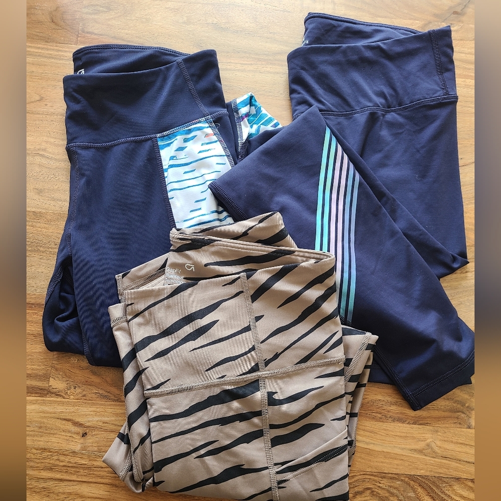 GapFit Leggings, 3 pairs - new/like new